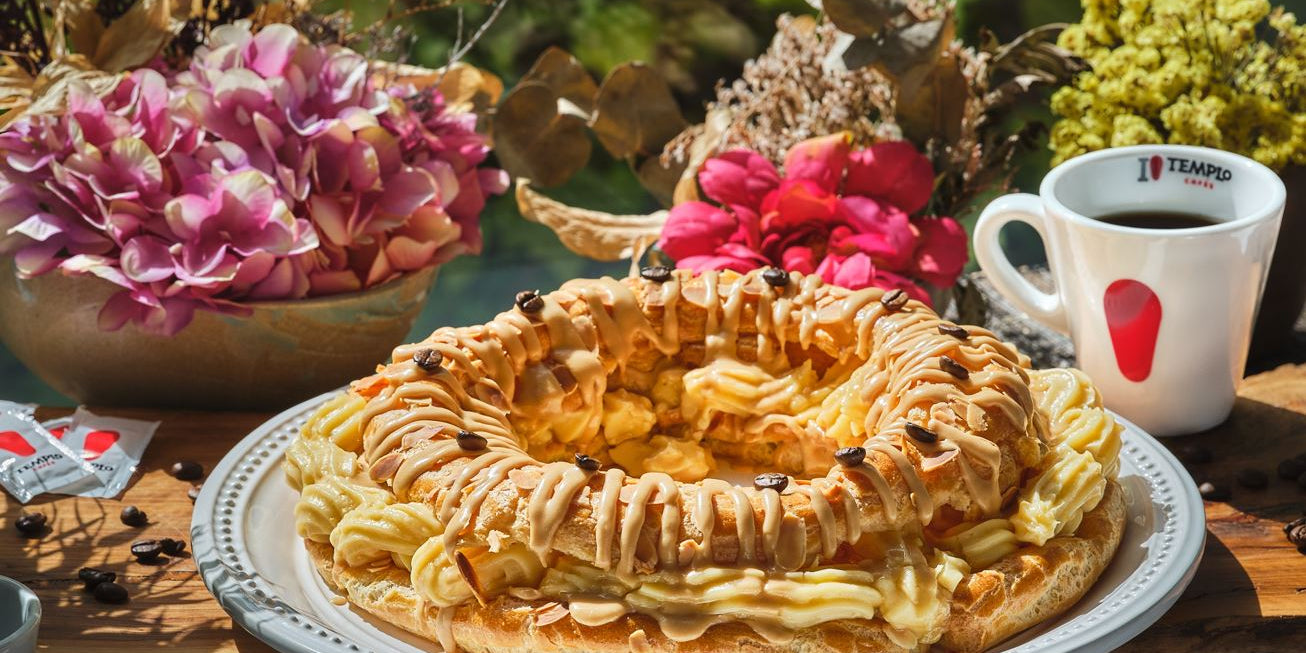 Tarta Paris Brest con café